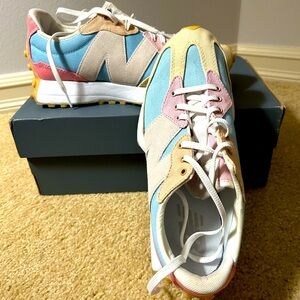 Women’s New Balance 327 Sneakers